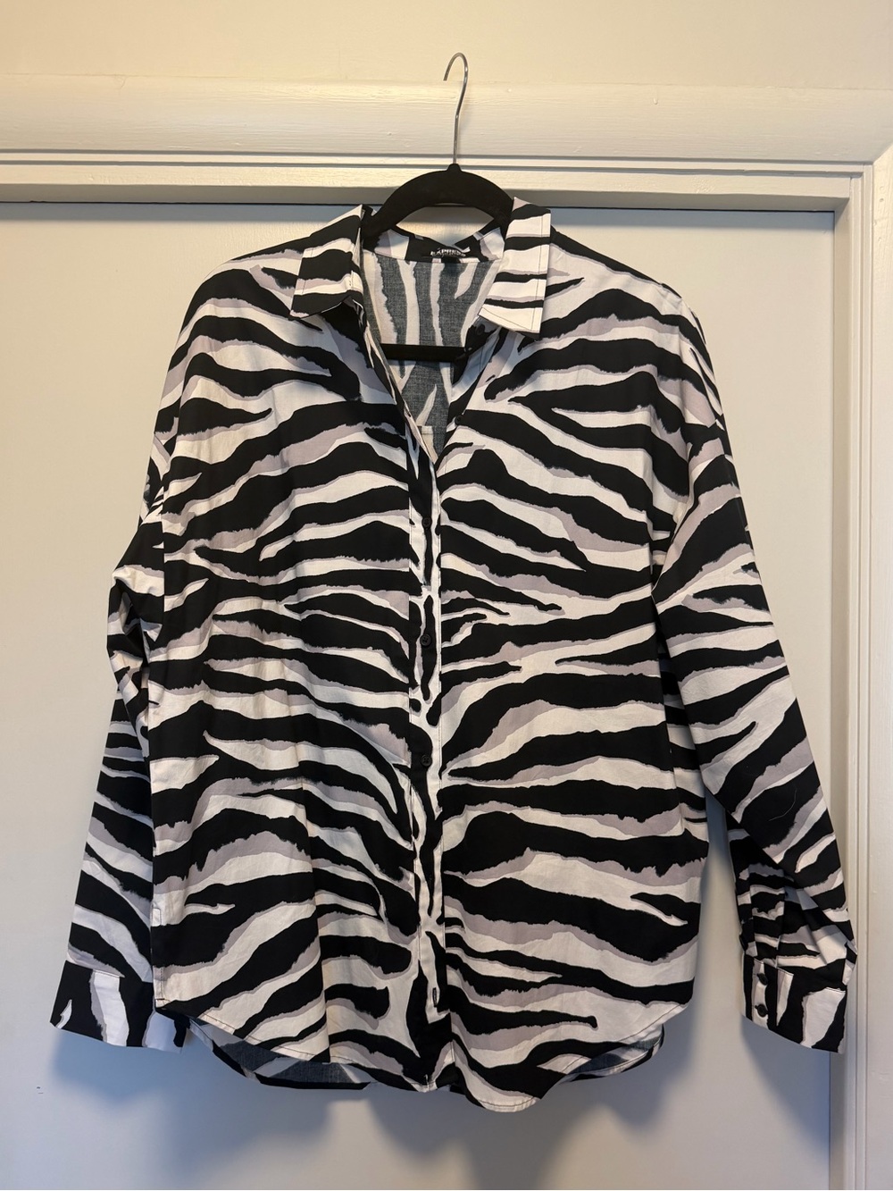 Express Zebra-Print Long-Sleeve Button-Up Shirt - Boyfriend Fit NWT